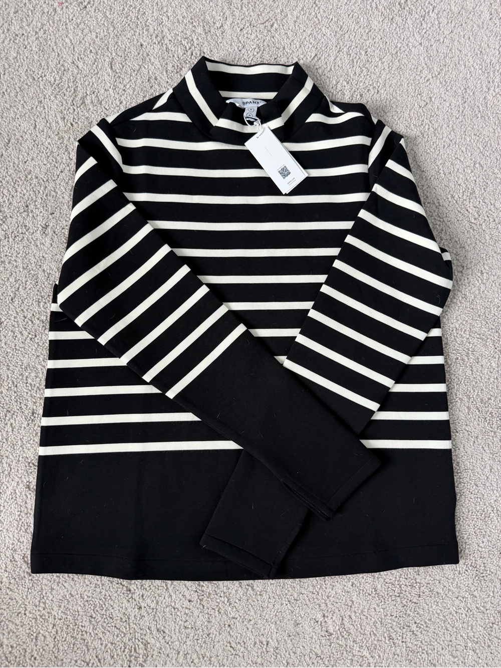 Women’s Spanx mock neck top